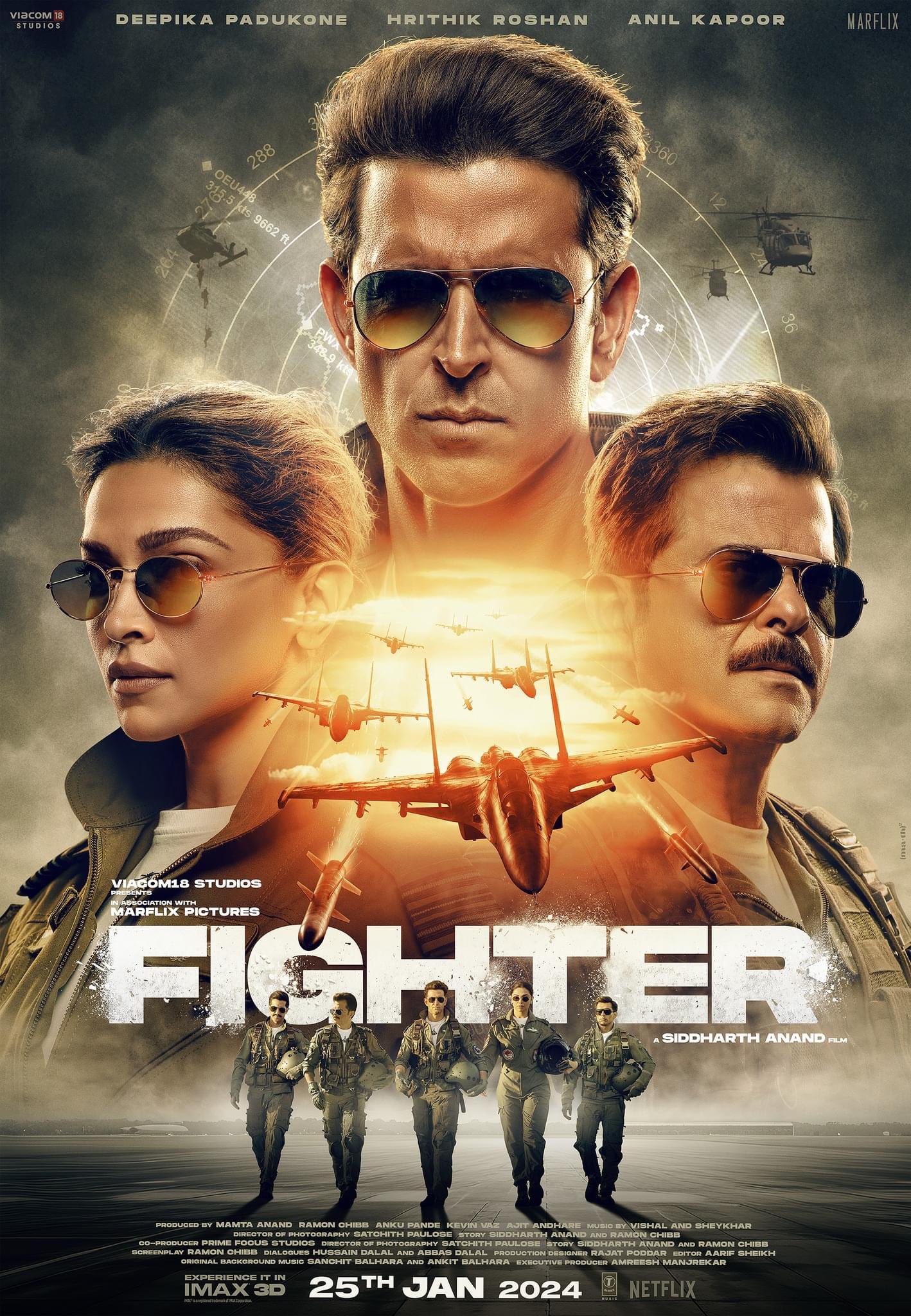 Fighter movie review in marathi